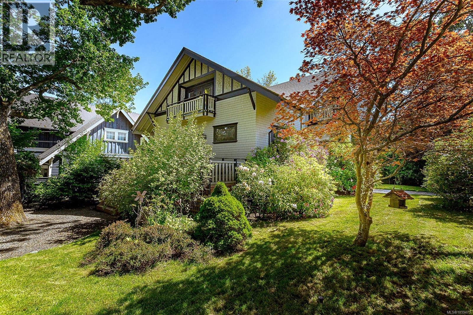 875 Richmond Rd - 53