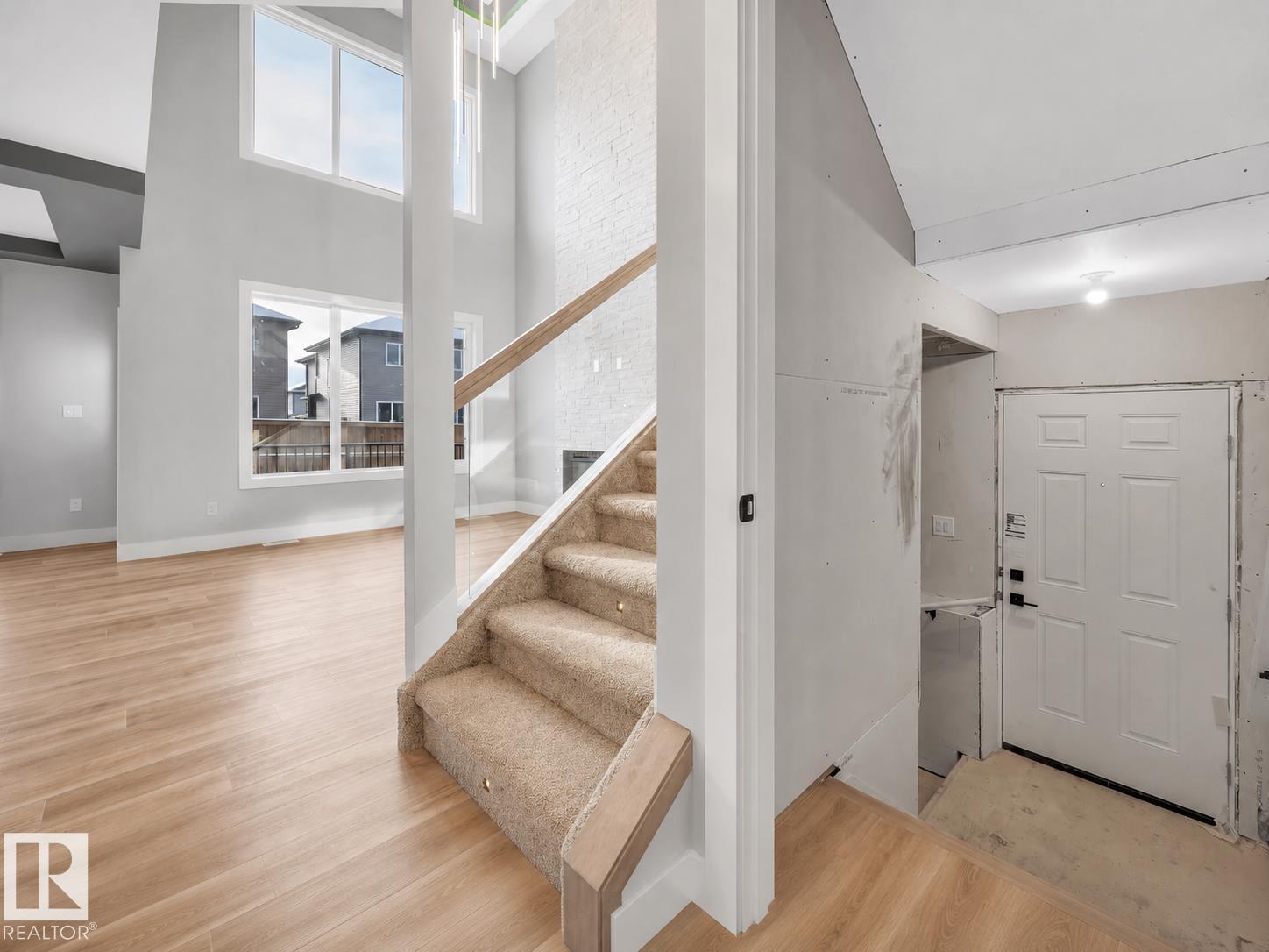 3198 Granville DR NW NW - 13