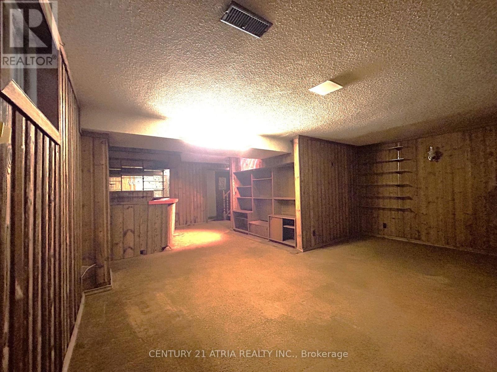 3441 OAKGLADE CRESCENT - 28