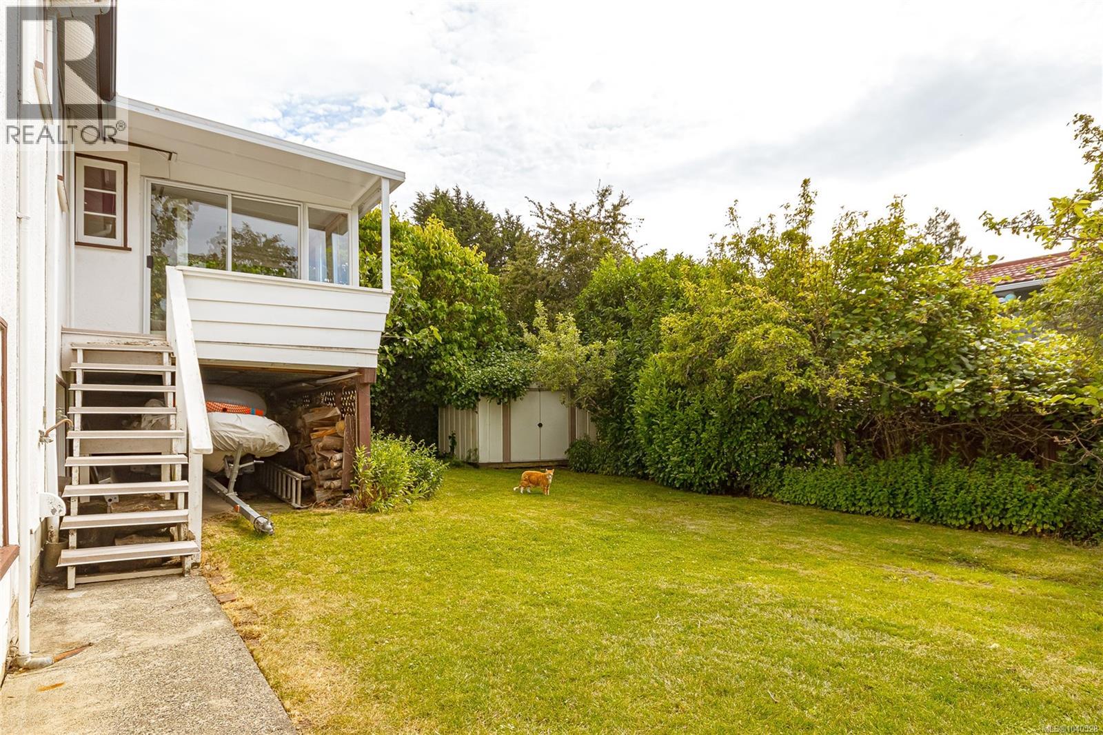  350 Foul Bay Road, Victoria