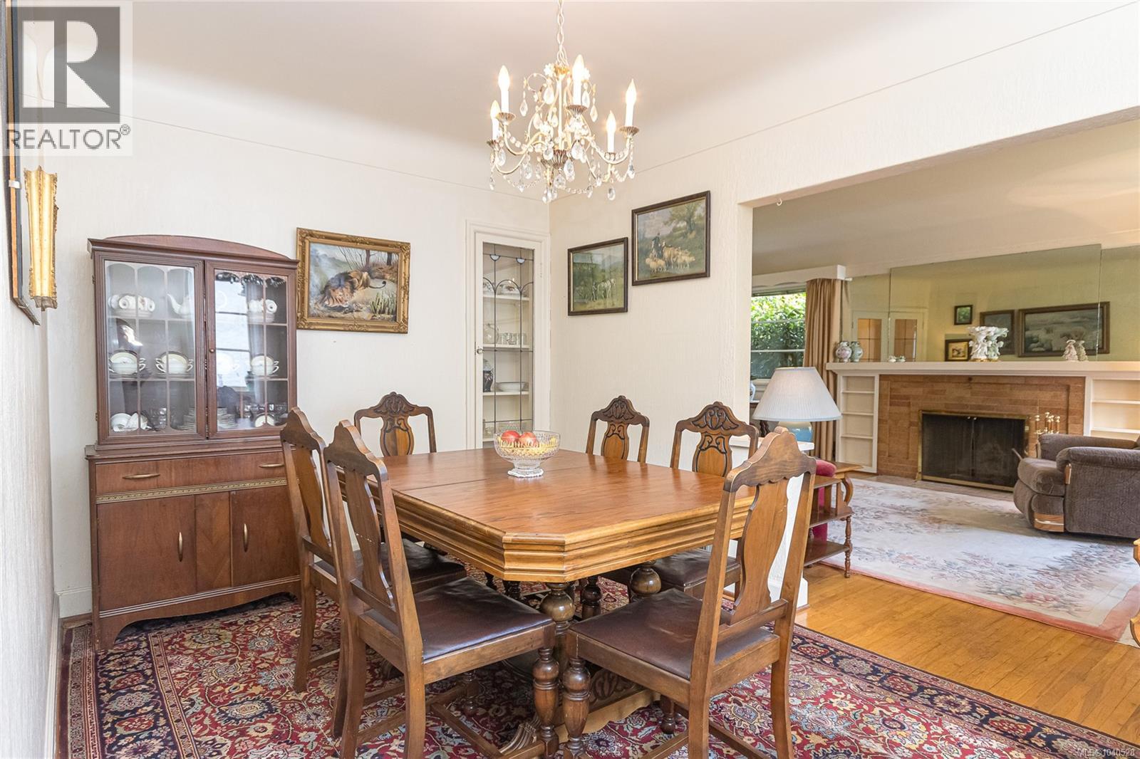  350 Foul Bay Road, Victoria