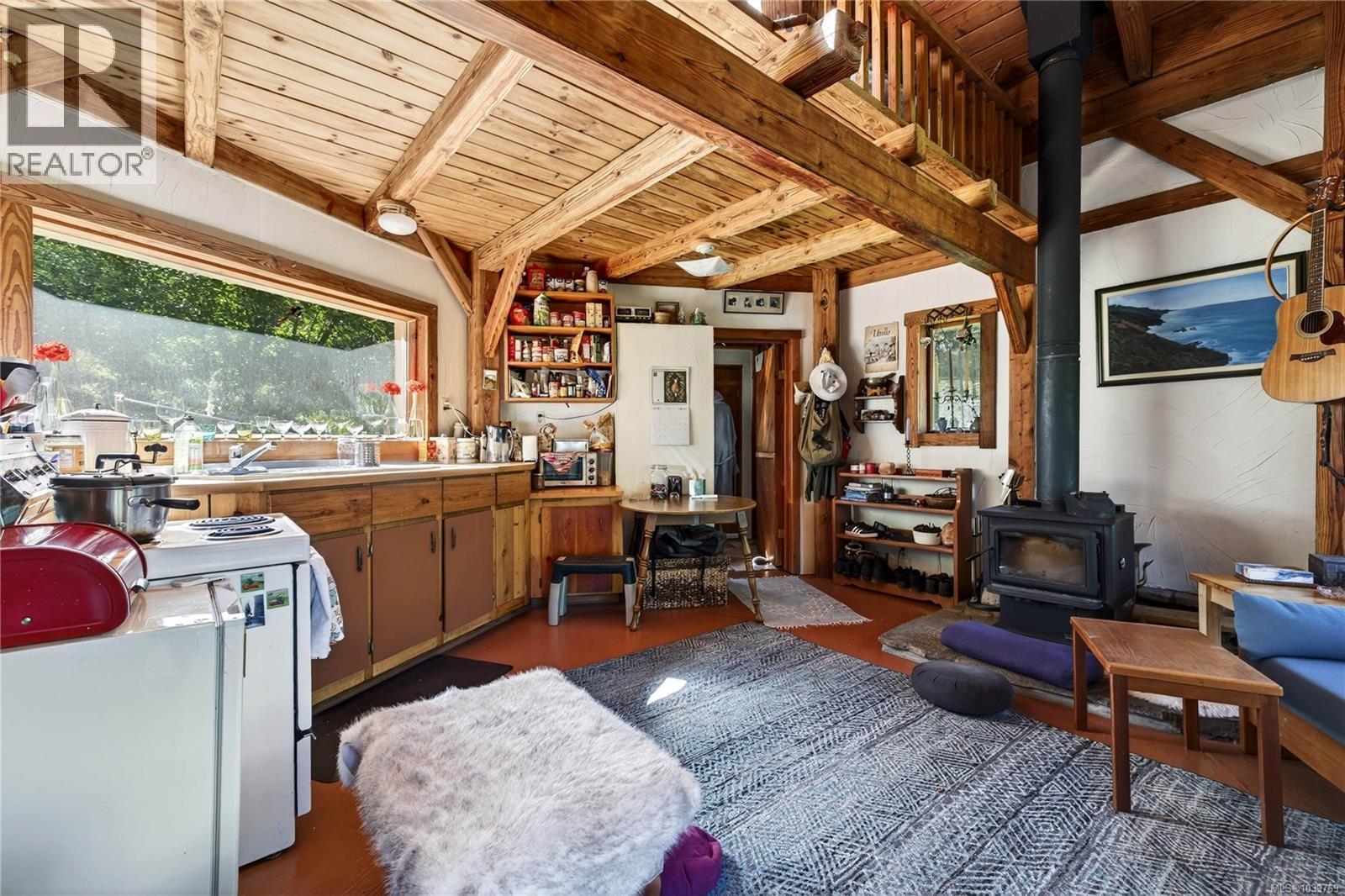  220 Wright Road, Salt Spring