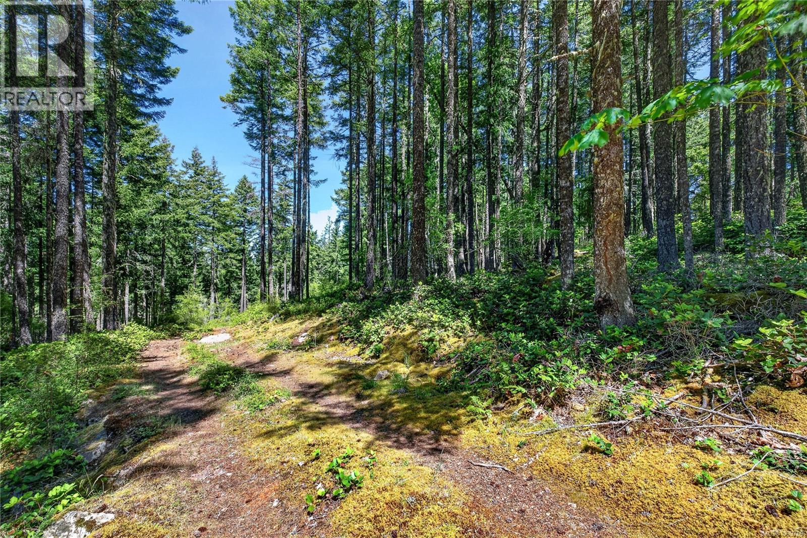  220 Wright Road, Salt Spring