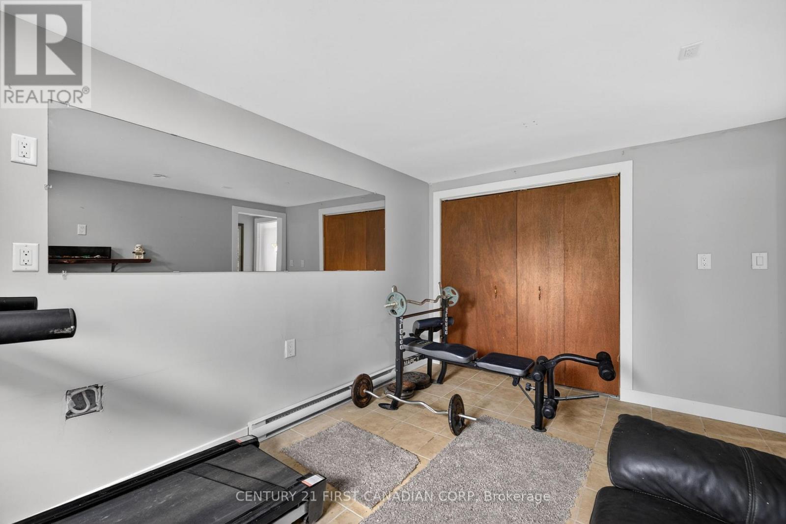 10383 ILDERTON ROAD - 36