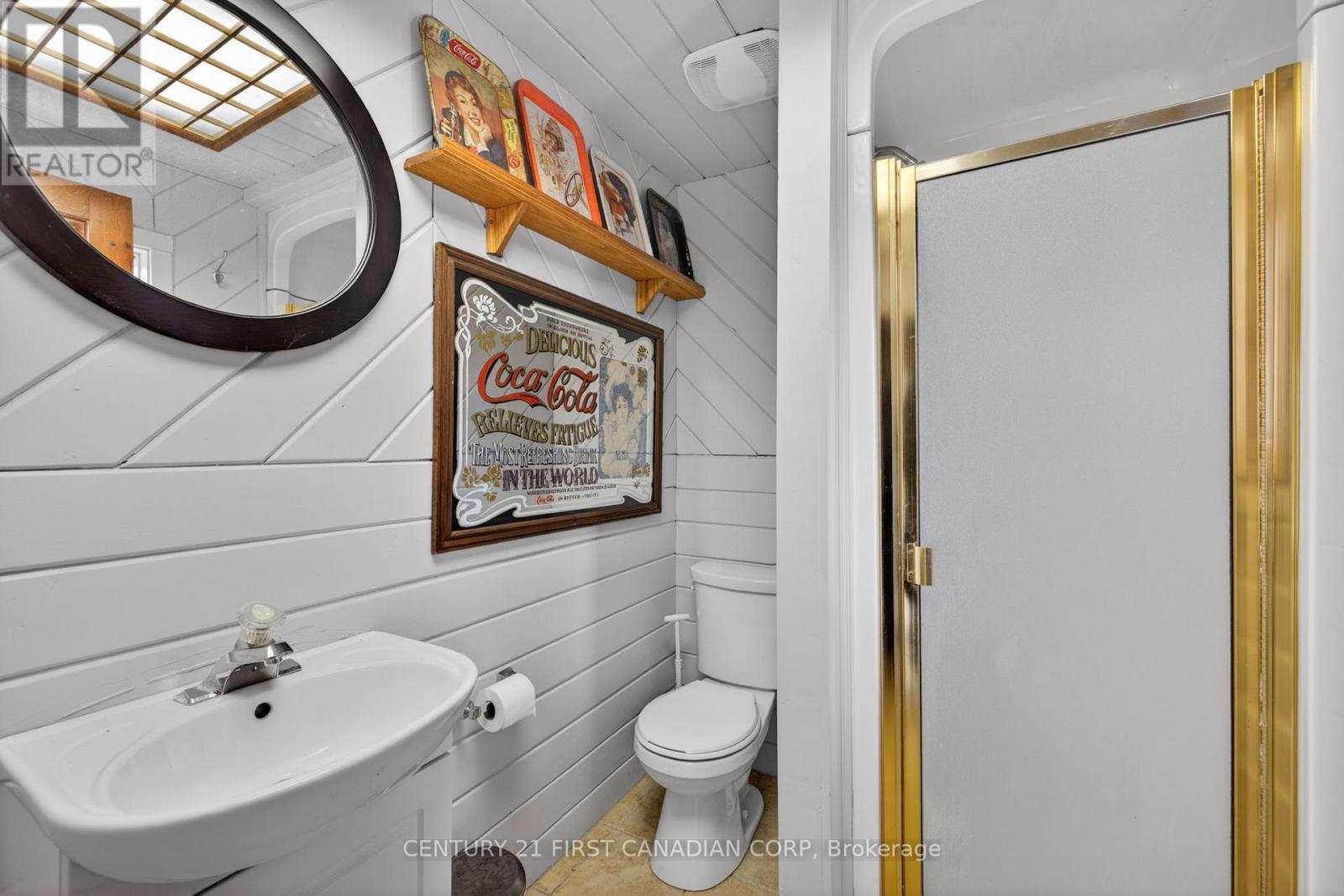 10383 ILDERTON ROAD - 38