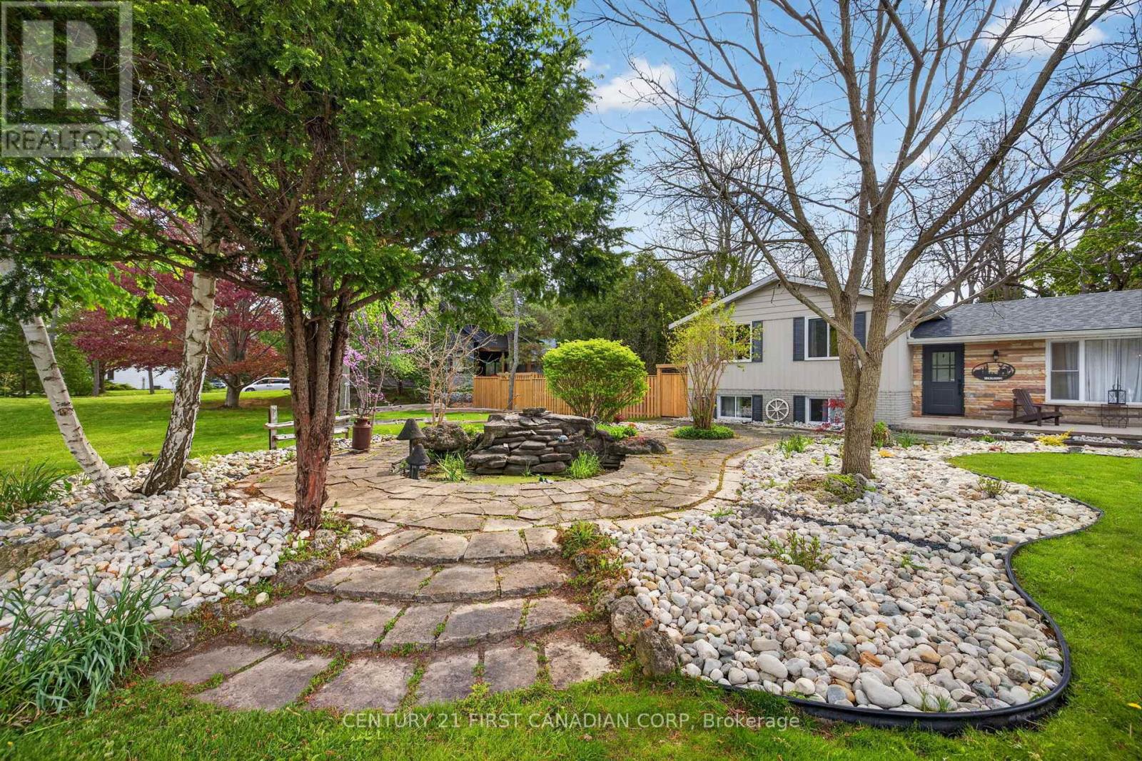 10383 ILDERTON ROAD - 45