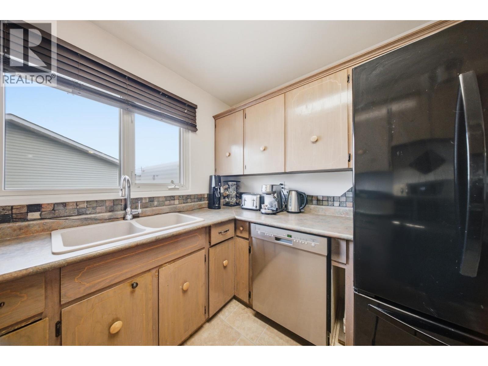 9708 105 AVENUE - 9