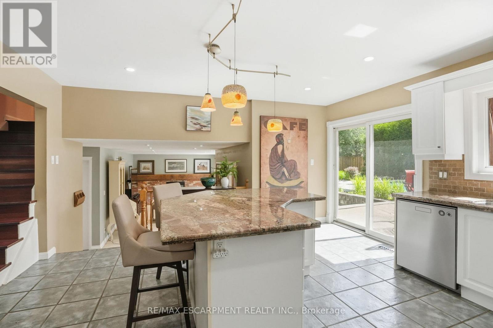 1321 FAIRWAY COURT - 10