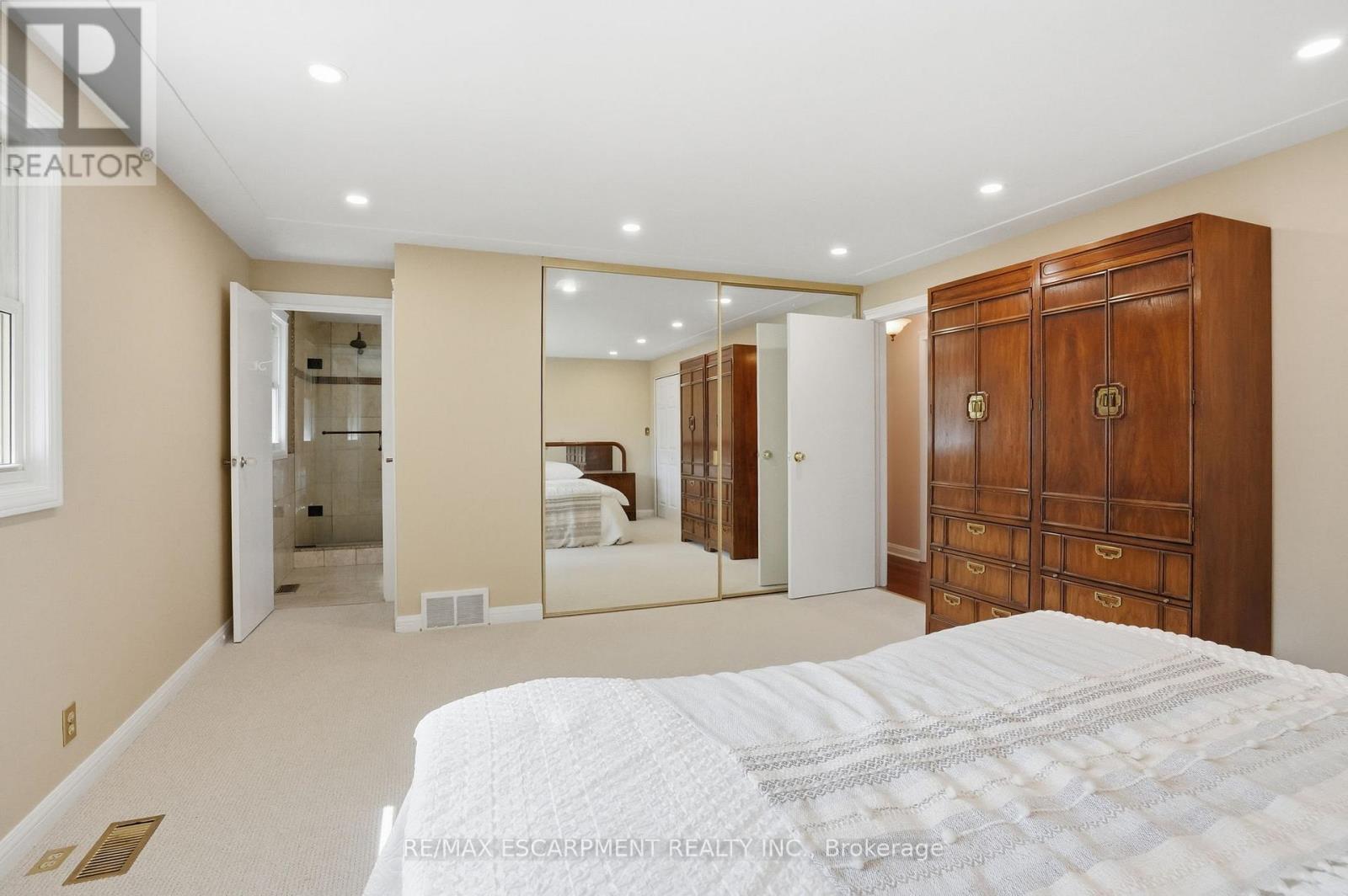 1321 FAIRWAY COURT - 18
