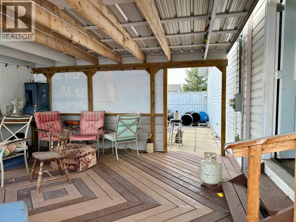 4713 43 Street - 12