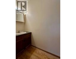 Laundry room - 4713 43 Street, Mayerthorpe, AB T0E1N0 Photo 9