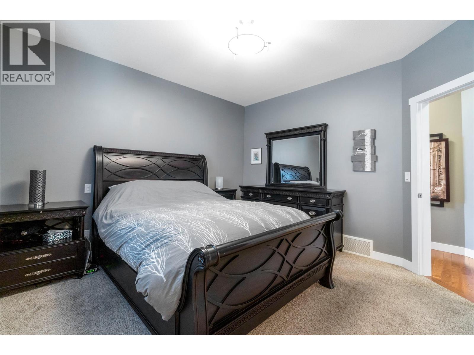 24 2751 15 Avenue Northeast, Salmon Arm