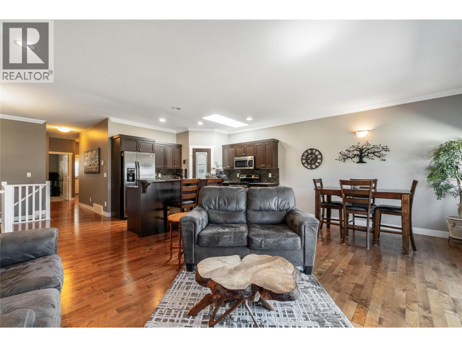 24 2751 15 Avenue Northeast, Salmon Arm