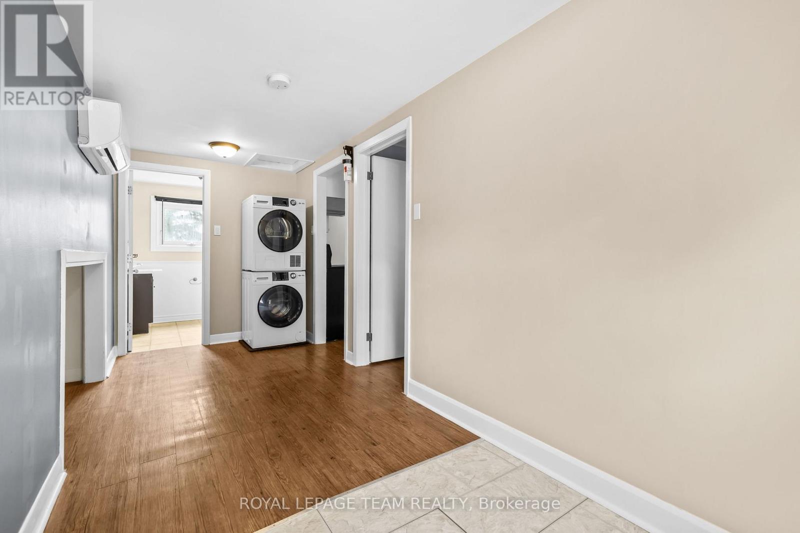 1 Bed, 1 Bath House for Rent in Ottawa – UPPER UNIT – 5432 OLD RICHMOND ROAD, Ottawa – MLS# X13453364 - Image 8