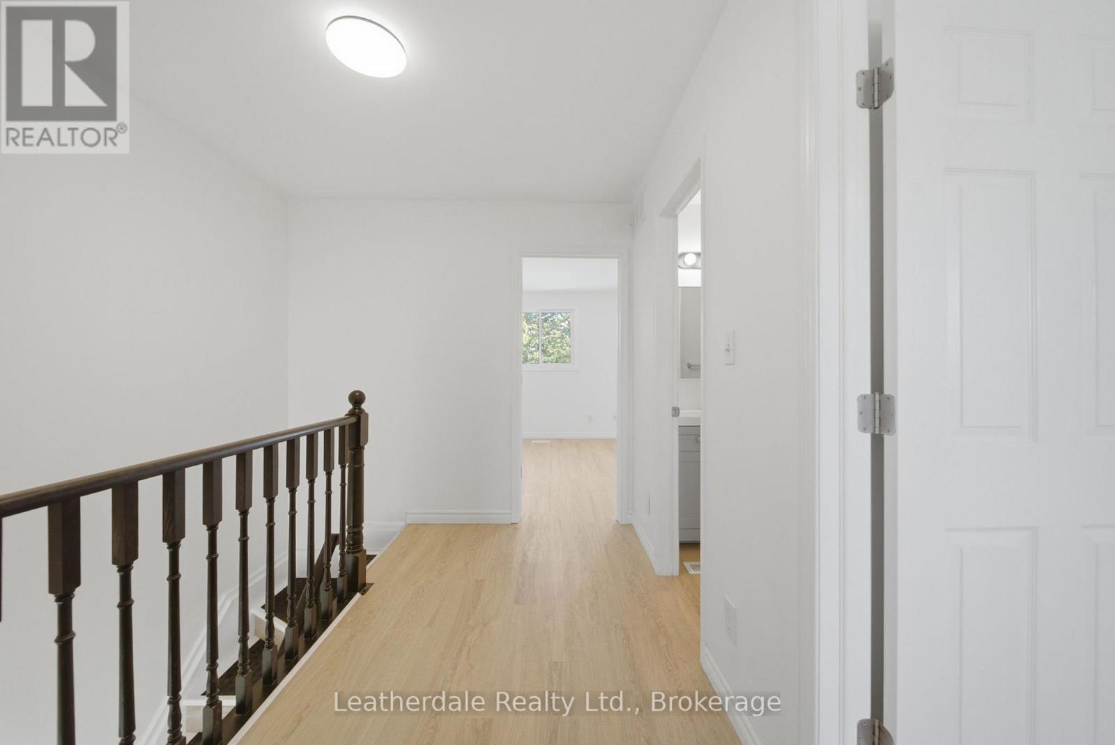 #21 325 WEST STREET N - 17