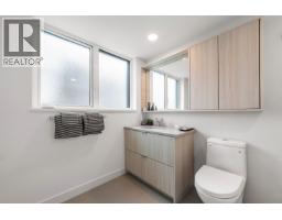 2421 Grant Street, Vancouver, BC V5K3G5 Photo 15