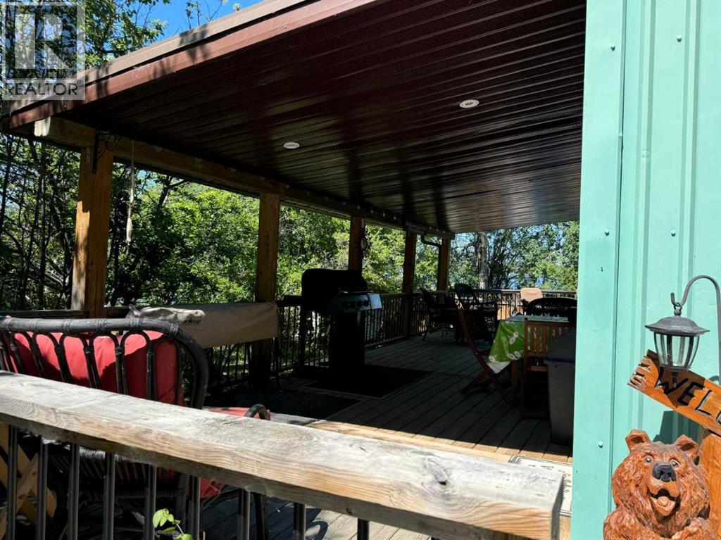 15, Cosy Cove Campground - 17