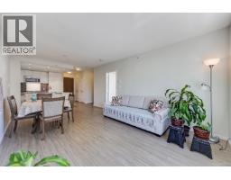 505 3102 Windsor Gate, Coquitlam, BC V3B0J3 Photo 17