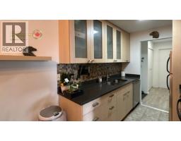 209 809 W 16th Street, North Vancouver, BC V7P1M6 Photo 6