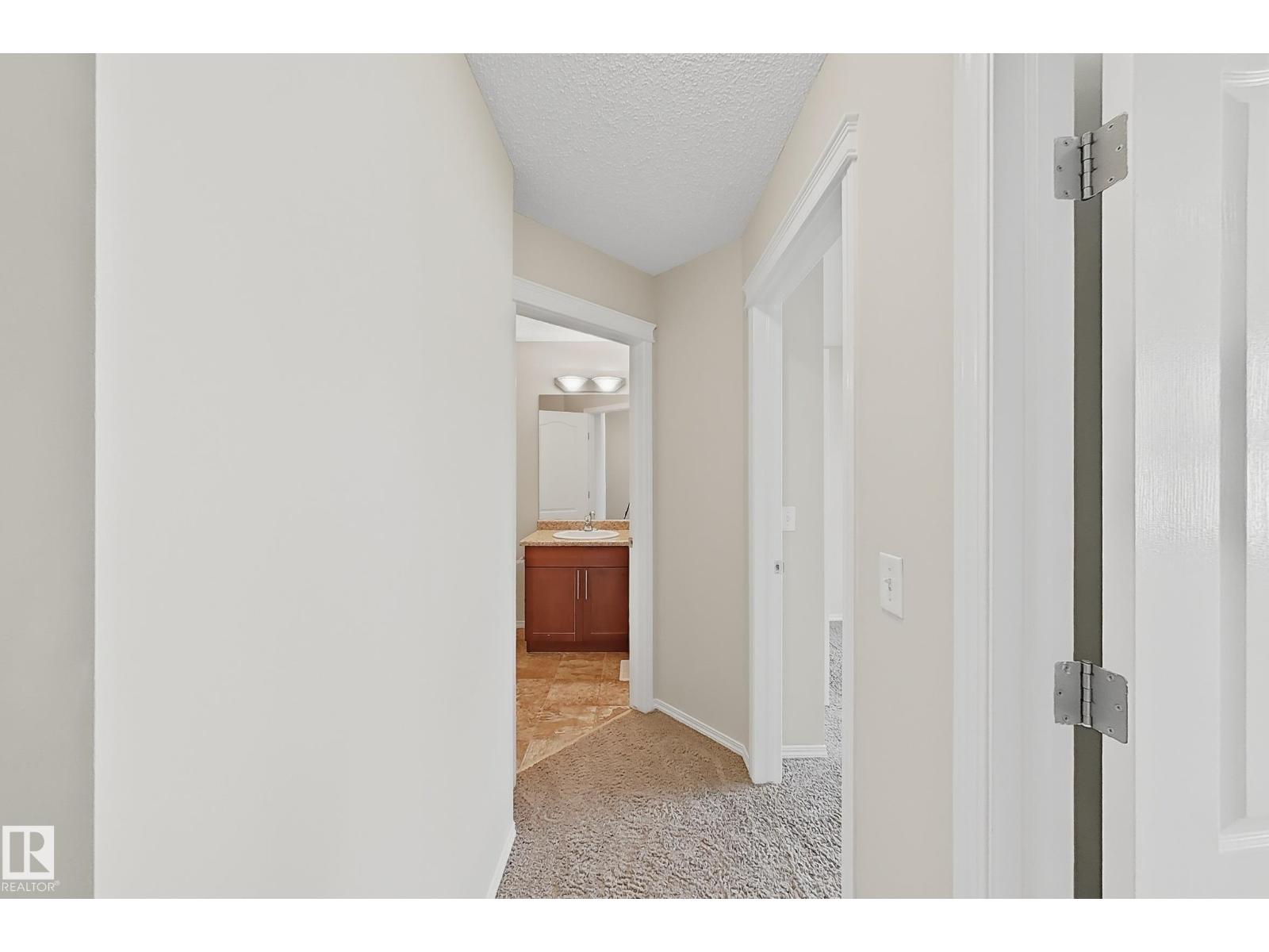 3044 16 AV NW — photo 31
