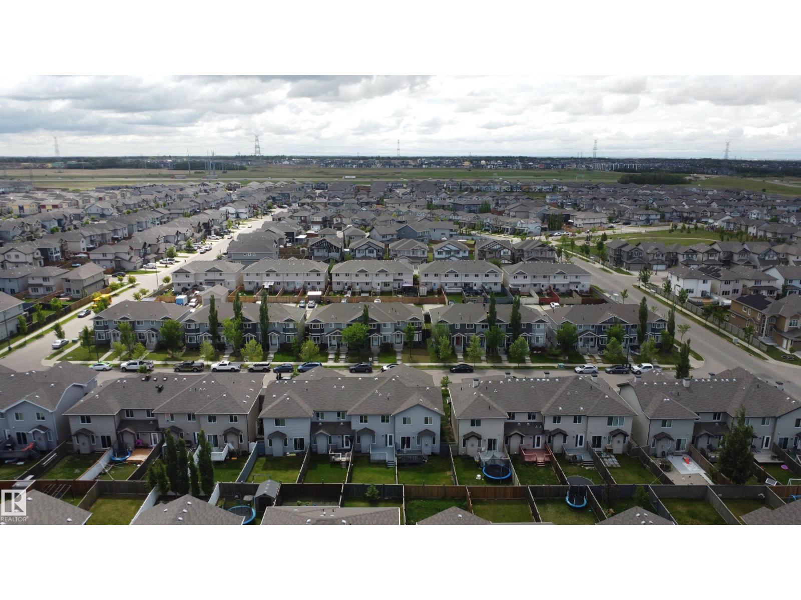 3044 16 AV NW — photo 44