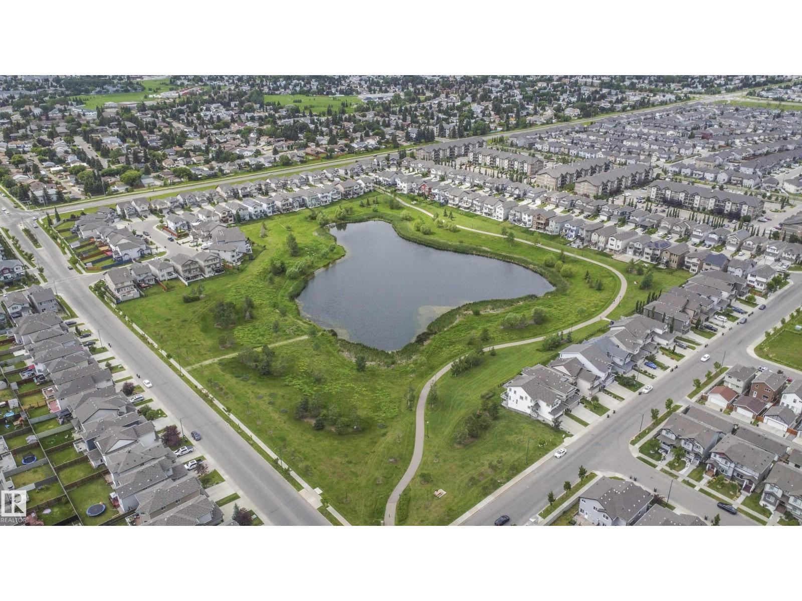 3044 16 AV NW — photo 48