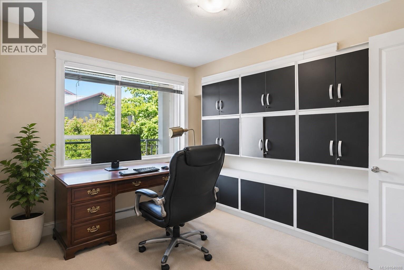#204 4536 Viewmont Ave - 8
