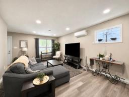 823 Dennis Street, Brandon, MB R7A5E9 Photo 16