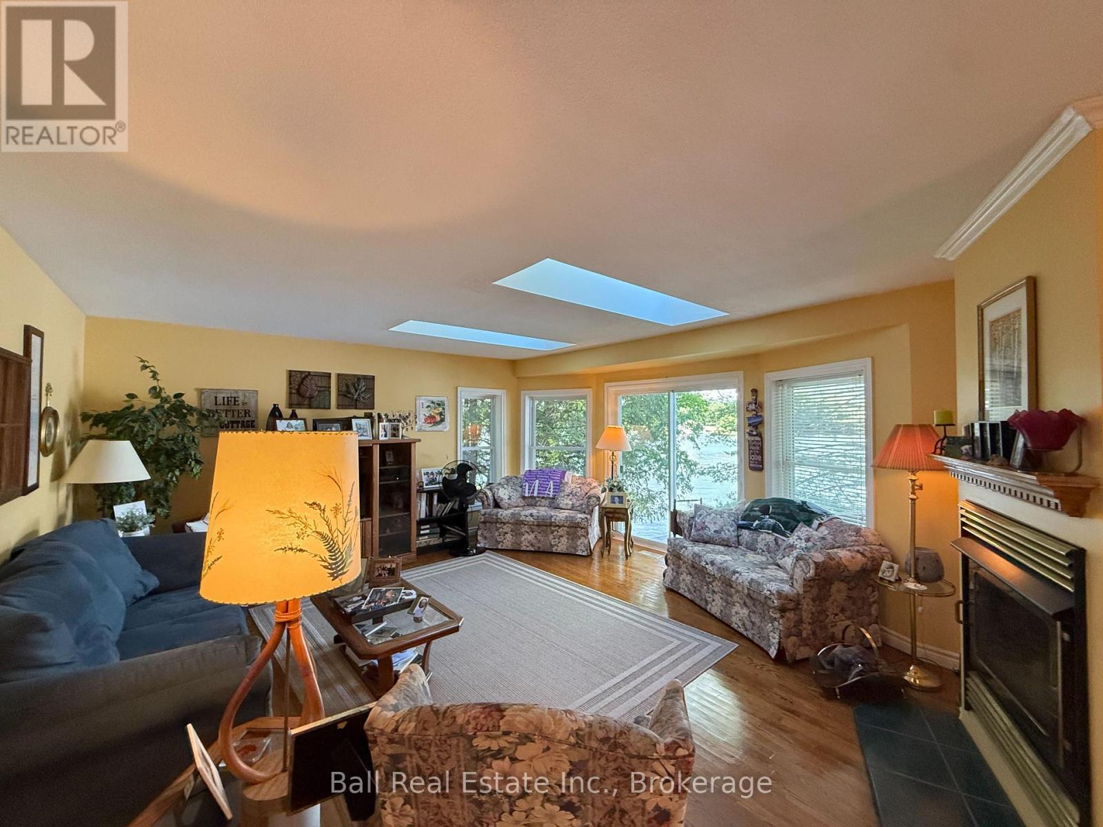 1855 SOUTH BAYSHORE ROAD E - 26
