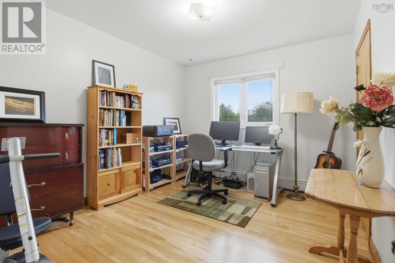 512 Windsor Junction Road - 25