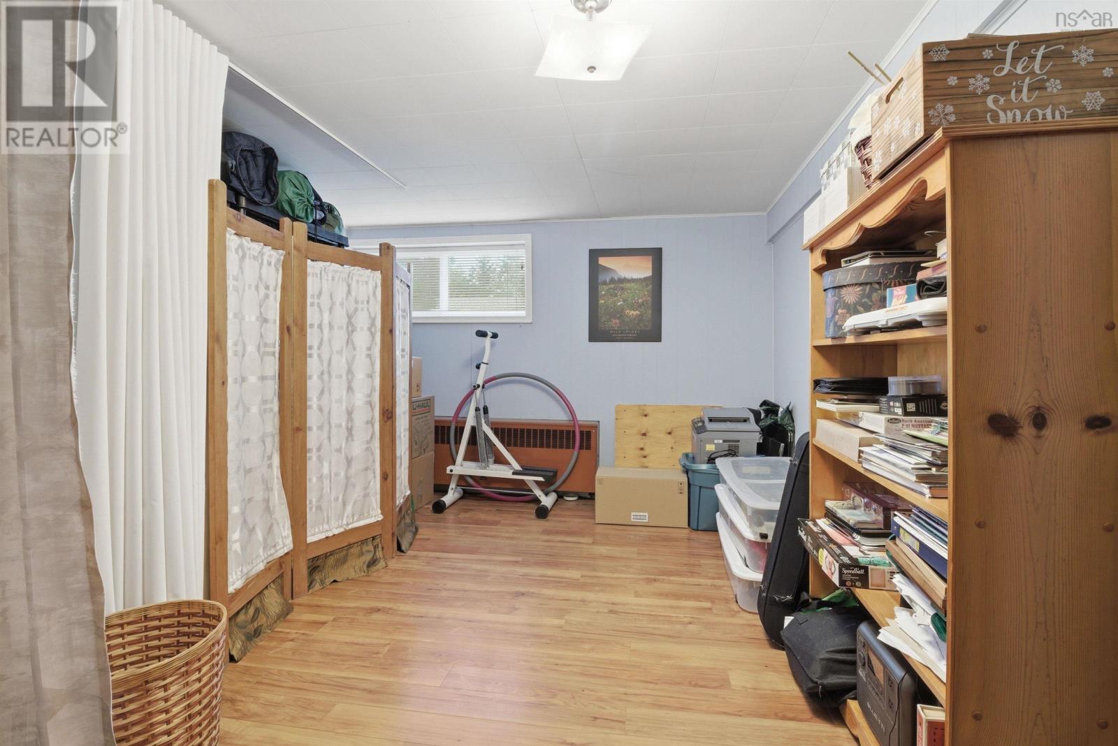 512 Windsor Junction Road - 27