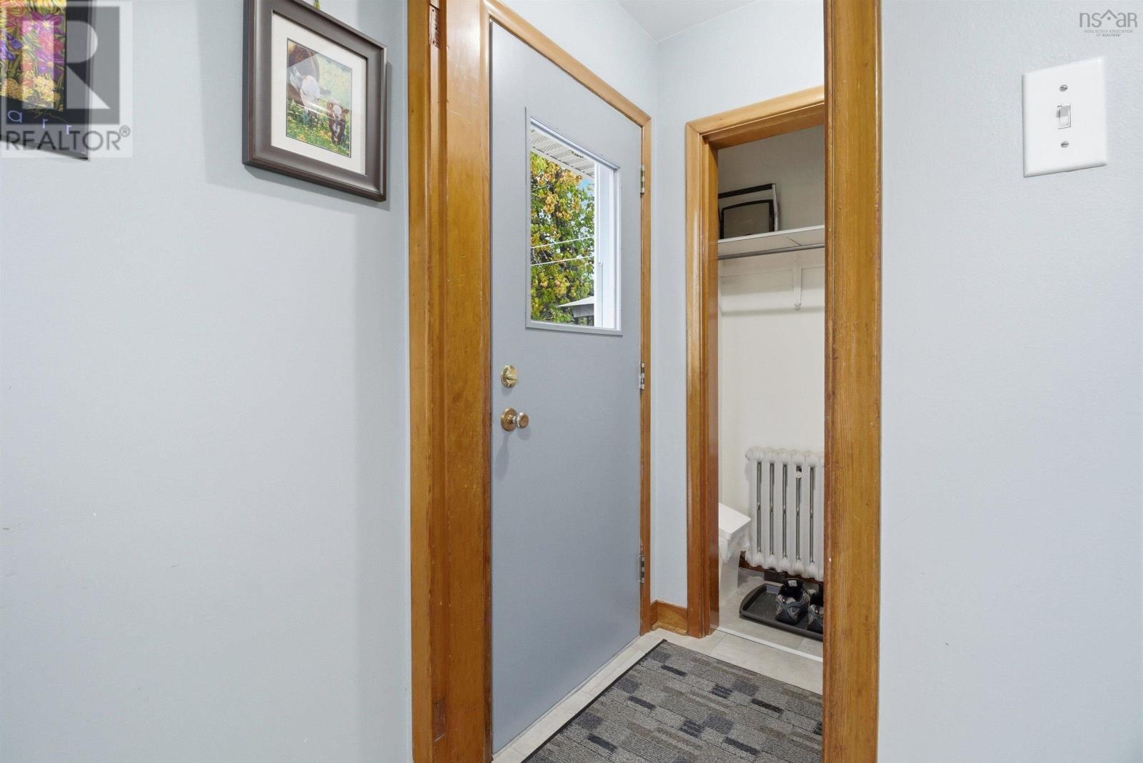 512 Windsor Junction Road - 20