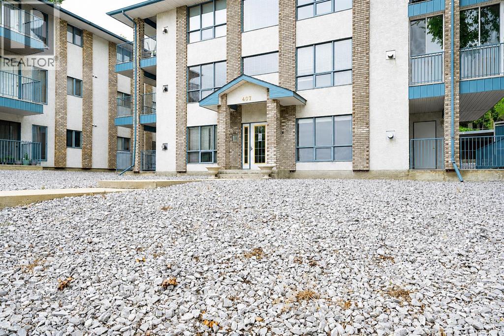 #4 407 Macleod Trail SE - 3