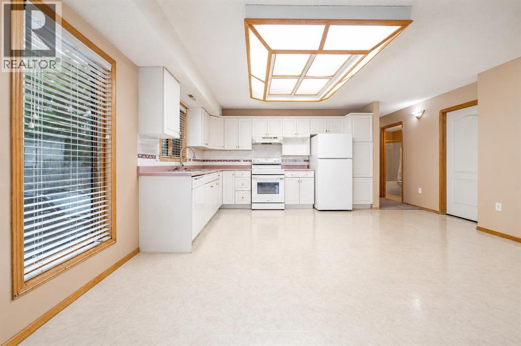 #4 407 Macleod Trail SE - 17