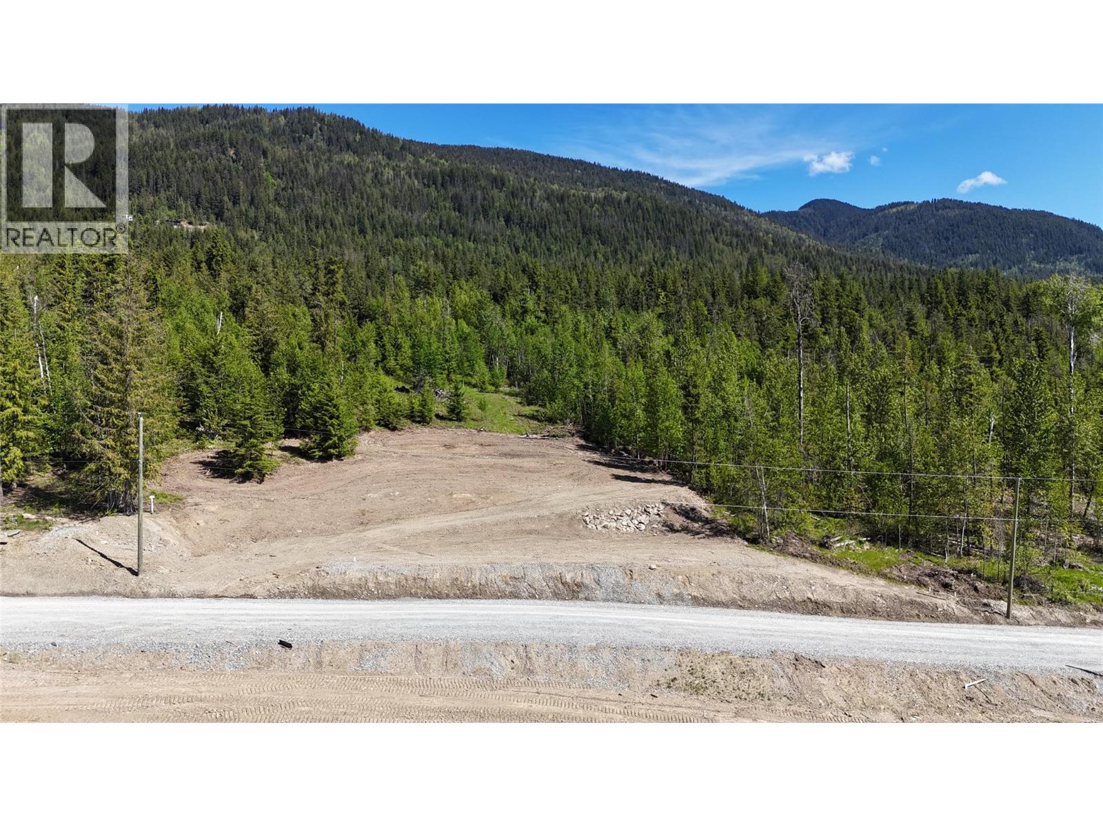 Lot 6 Lonneke Trail Lot# 6, Anglemont — photo 3