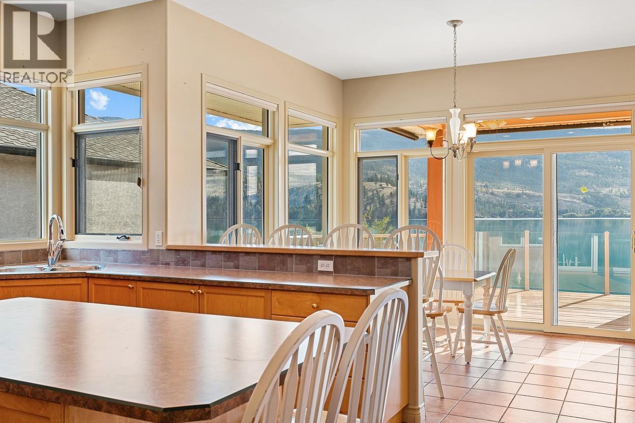17211 Thomson Road Unit# 3, Lake Country