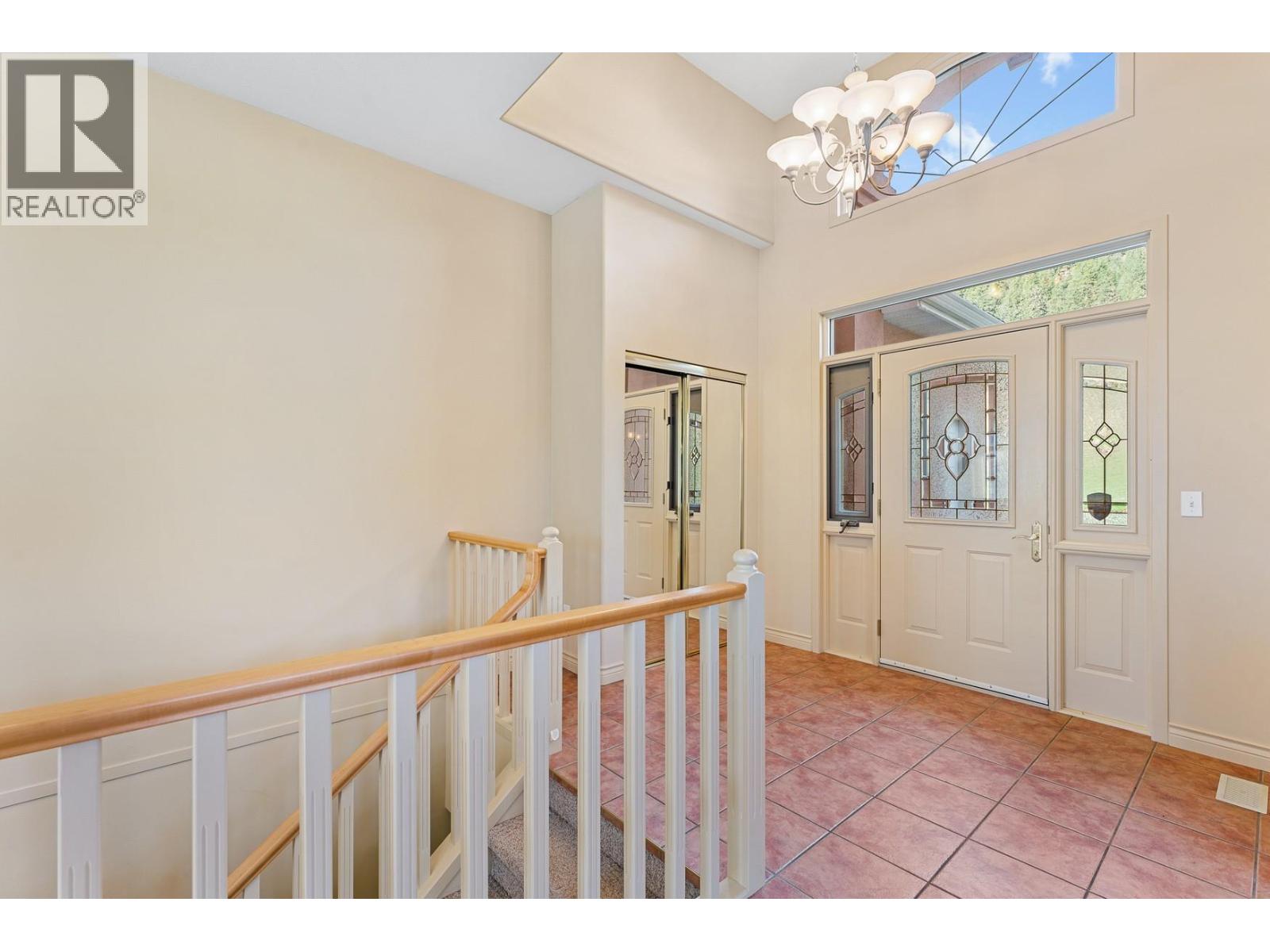 17211 Thomson Road Unit# 3, Lake Country