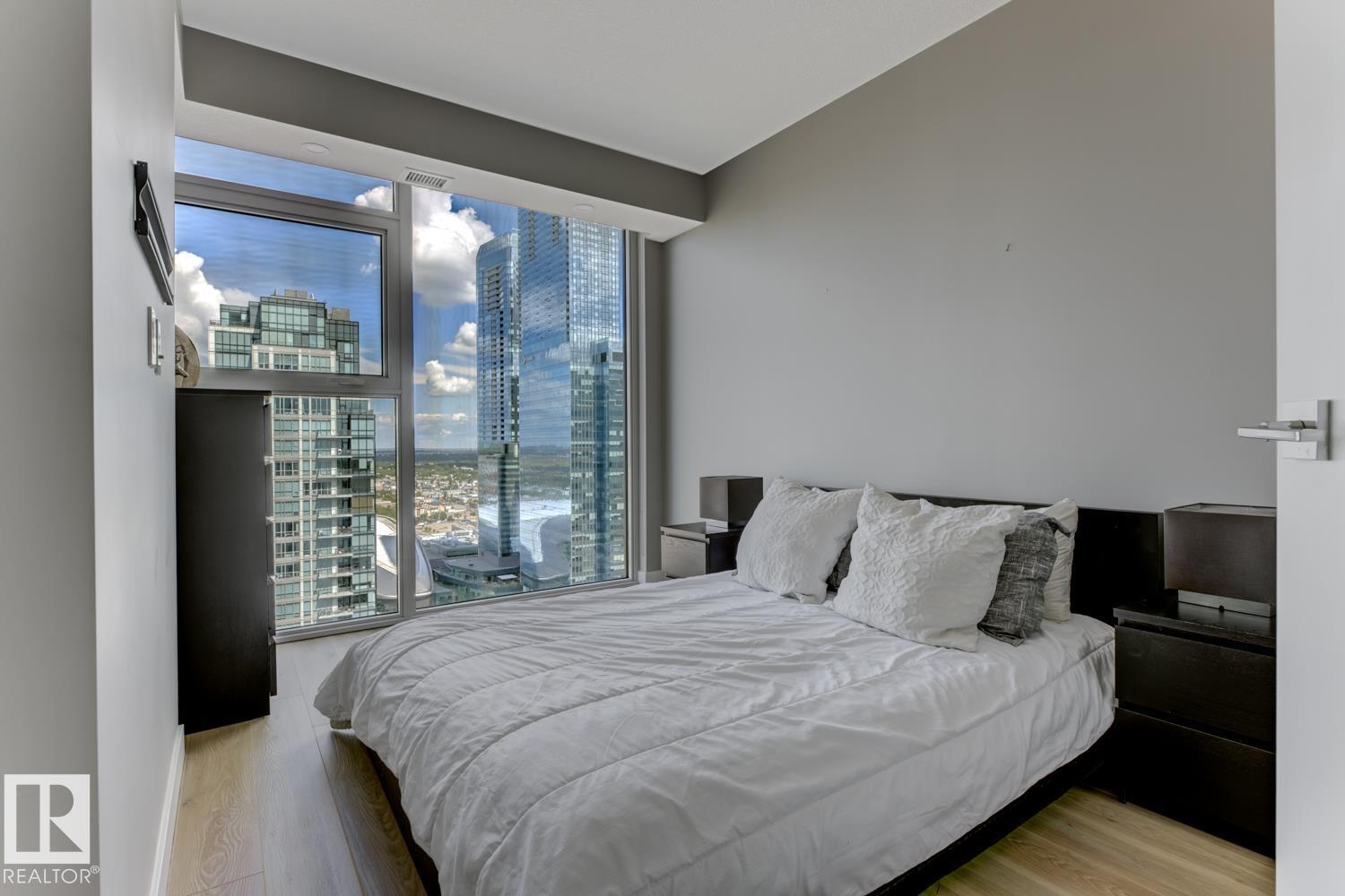 #2902 10180 103 ST NW - 19