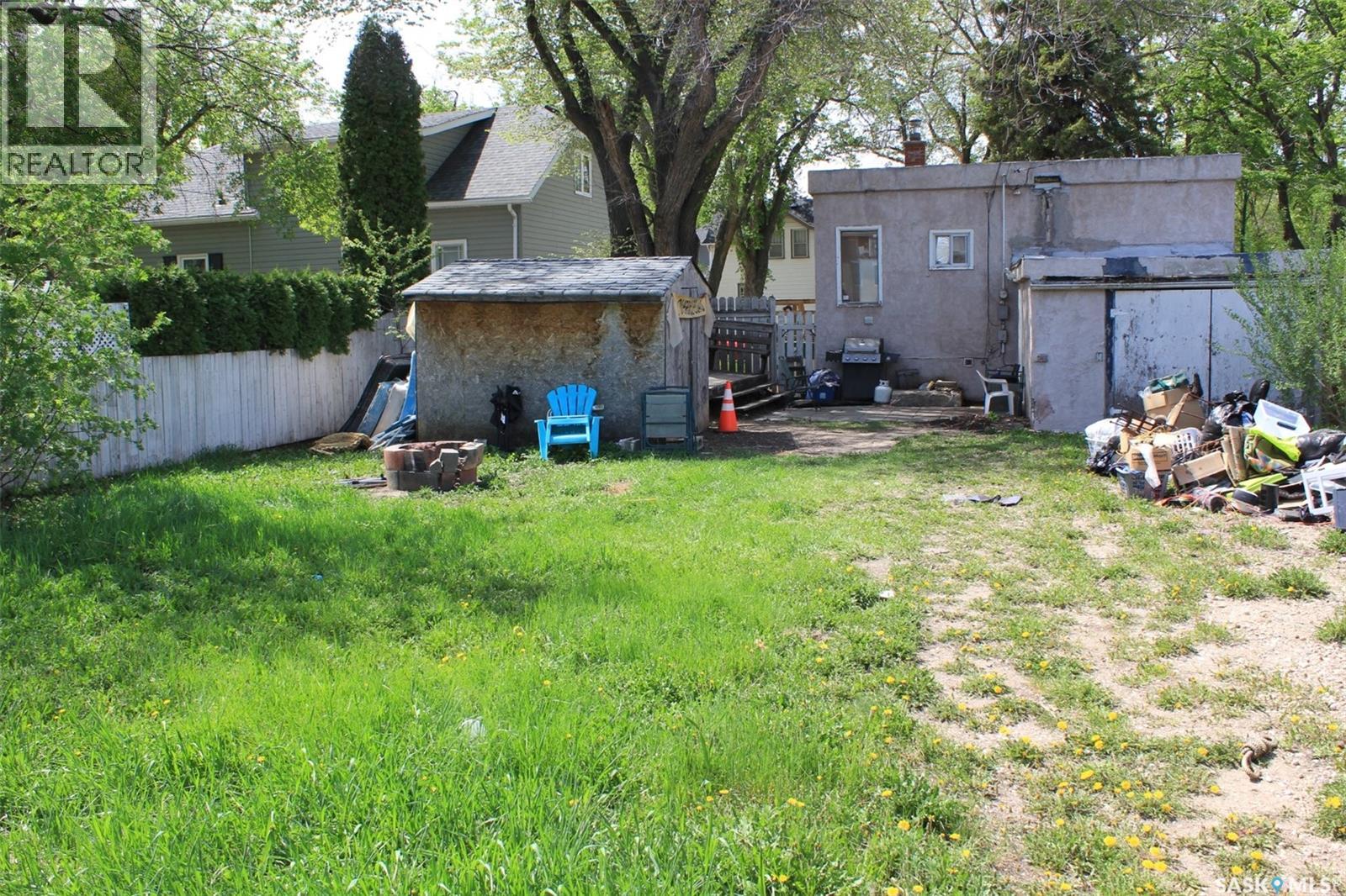 804 F AVENUE N - 15