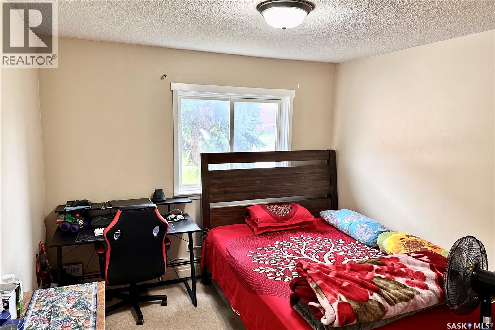 #14 208 Lindsay PLACE - 16