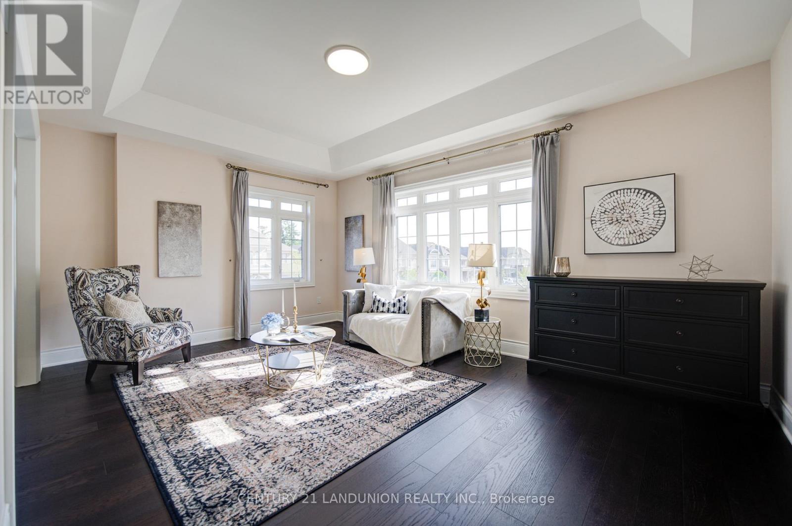 101 SILVER STERLING CRESCENT - 29