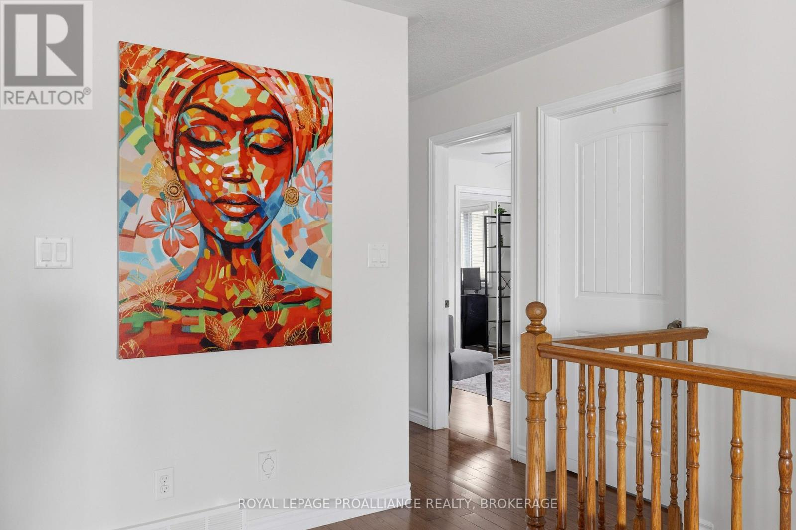 1094 CROSSFIELD AVENUE - 16