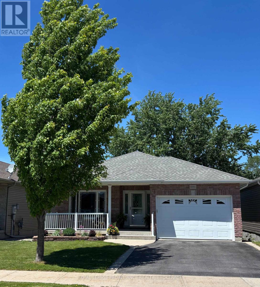 1094 CROSSFIELD AVENUE - 2