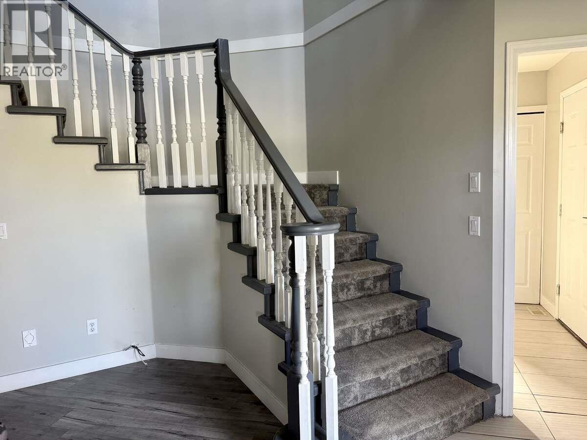 877 Springside Court - 10