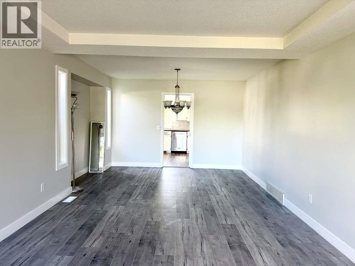 877 Springside Court - 14