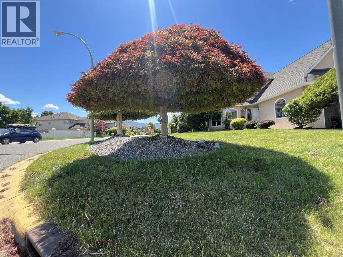 877 Springside Court - 4