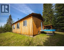 6824 Judson Road, Bridge Lake, BC V0K1X3 Photo 14