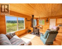 6824 Judson Road, Bridge Lake, BC V0K1X3 Photo 7