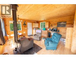 6824 Judson Road, Bridge Lake, BC V0K1X3 Photo 9