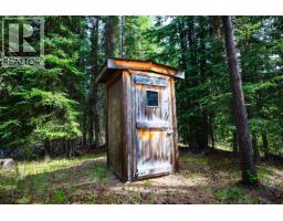 6824 Judson Road, Bridge Lake, BC V0K1X3 Photo 18